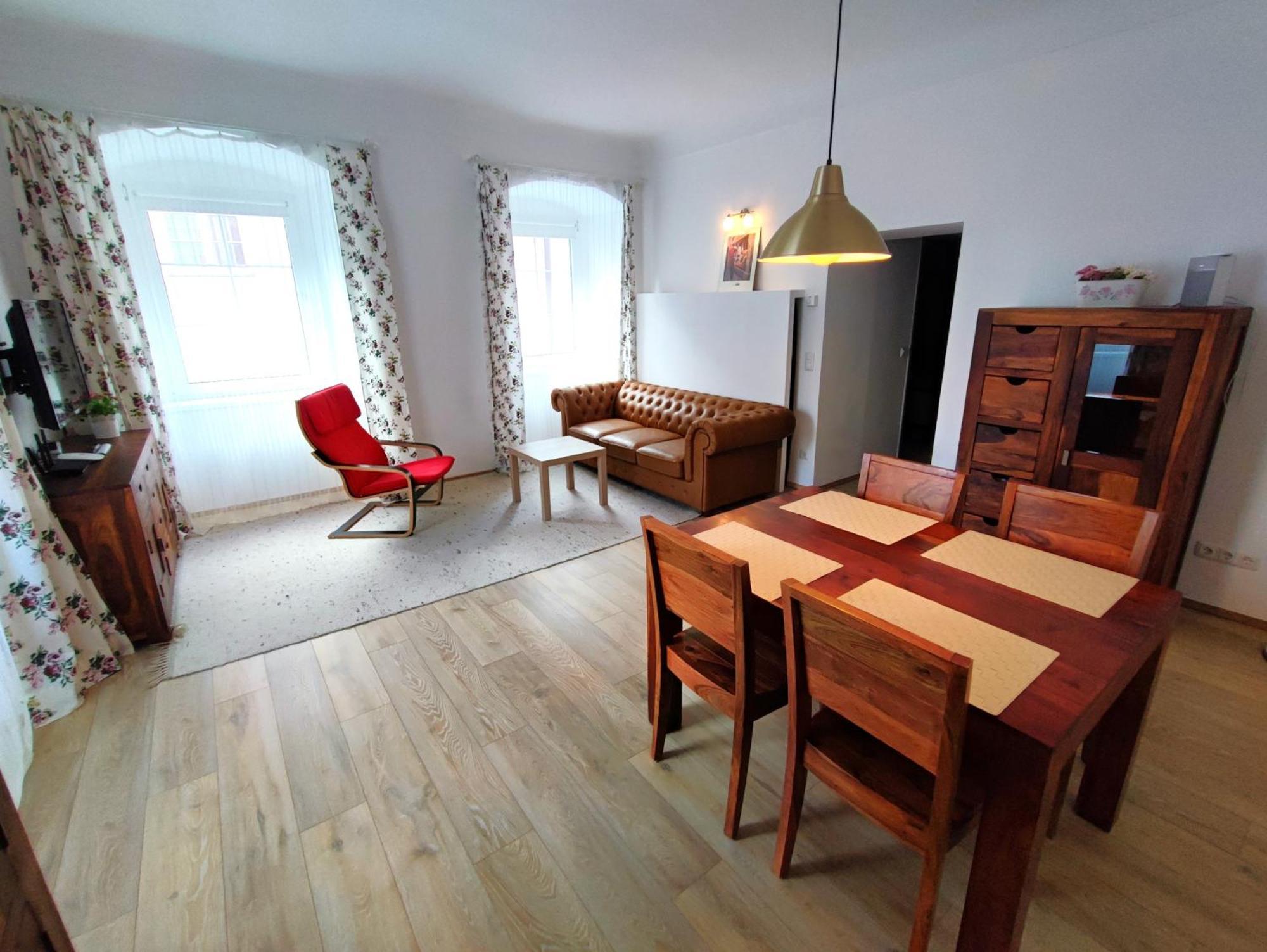 Altstadtwohnungen "Gruenberg 1D" & "Gmunden 3D Mit Seeblick" Im Zentrum Von Gmunden Quarto foto